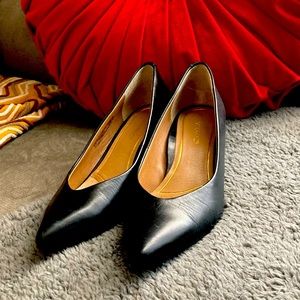 Vionic black heels. Size 6.5.